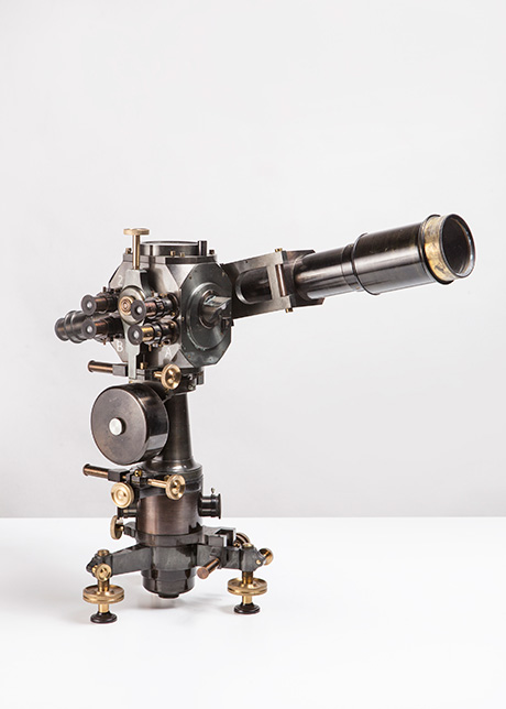 Bruno Gritti - Cleps large model with eccentric telescope
